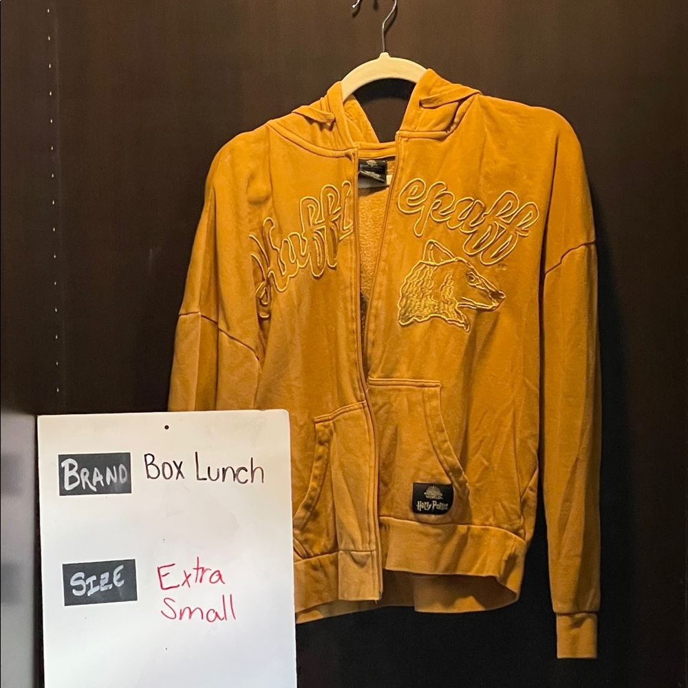 LastChanceB4GoodWill Box Lunch Women's Mustard Bomber Jacket